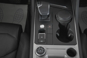 Внедорожник Volkswagen Touareg 2020 года, 4369000 рублей, Кемерово