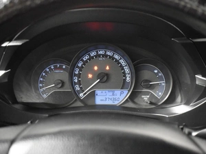 Седан Toyota Corolla 2013 года, 869900 рублей, Казань