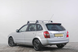 Универсал Mazda Familia 2000 года, 379000 рублей, Кемерово