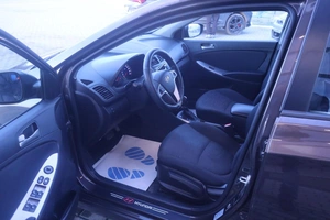 Хэтчбек Hyundai Solaris 2015 года, 1130000 рублей, Мирное