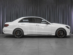 Седан Mercedes-benz E-класс 2014 года, 2269000 рублей, Тюмень
