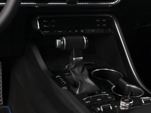 Седан Kia K5 2020 года, 2680000 рублей, Омск