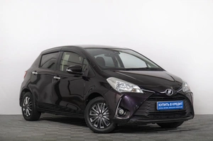 Хетчбэк Toyota Vitz 2018 года, 1029000 рублей, Томск