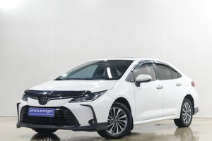 Седан Toyota Corolla 2019 года, 1599000 рублей, Новокузнецк