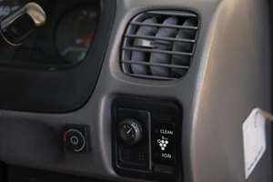 Седан Nissan Sunny 2004 года, 299000 рублей, Омск