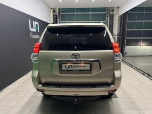 Внедорожник Toyota Land Cruiser Prado 2010 года, 2950000 рублей, Красноярск
