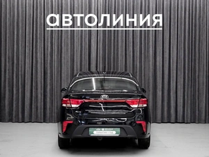 Седан Kia Rio 2020 года, 1149000 рублей, Красноярск