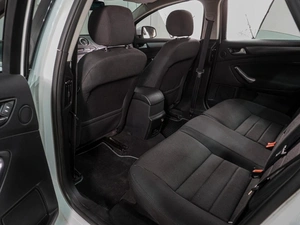 Седан Ford Mondeo 2011 года, 949000 рублей, Воронеж