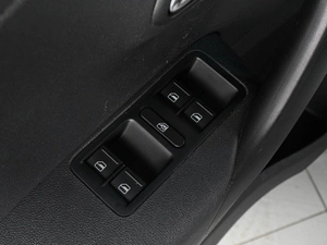 Седан Volkswagen Polo 2016 года, 1300000 рублей, Ростов-на-Дону