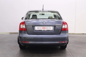Хэтчбек Skoda Octavia 2013 года, 990000 рублей, Брянск