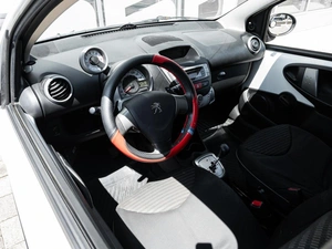 Хетчбэк Peugeot 107 2012 года, 528000 рублей, Ставрополь