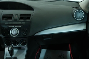 Седан Mazda 3 2011 года, 889000 рублей, Омск
