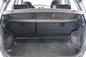 Хетчбэк Toyota Auris 2007 года, 679000 рублей, Красноярск