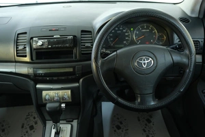 Седан Toyota Premio 2003 года, 649000 рублей, Омск