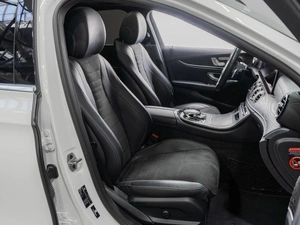 Седан Mercedes-benz E-класс 2018 года, 3449000 рублей, Тюмень