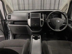 Минивэн Nissan Serena 2010 года, 1100000 рублей, Красноярск