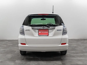 Универсал Honda Fit Shuttle 2013 года, 925000 рублей, Красноярск