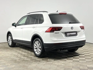 Внедорожник Volkswagen Tiguan 2017 года, 1799200 рублей, Казань