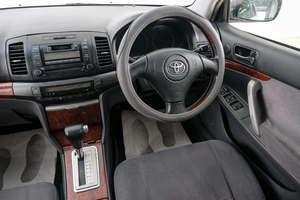 Седан Toyota Allion 2003 года, 739000 рублей, Красноярск