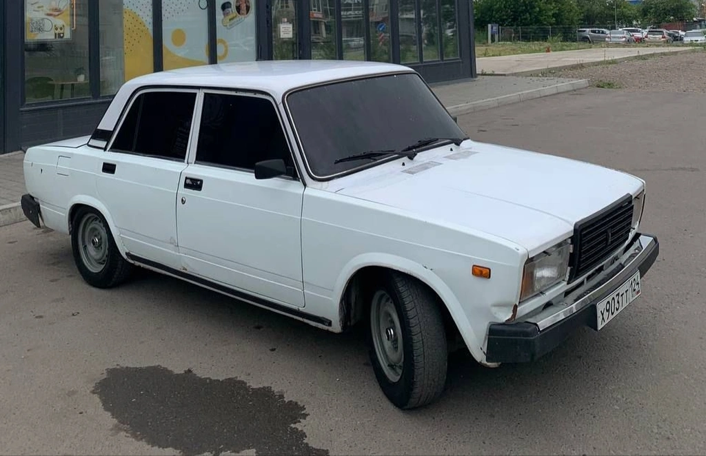 Седан ВАЗ (LADA) 2107 2007 года, 100000 рублей, Красноярск