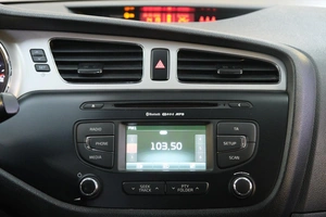 Хетчбэк Kia Ceed 2013 года, 1299000 рублей, Омск