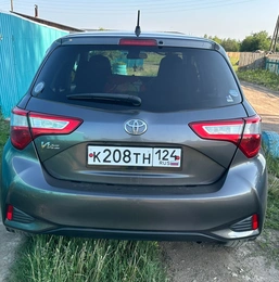 Хетчбэк Toyota Vitz 2019 года, 930000 рублей, Нижний Ингаш