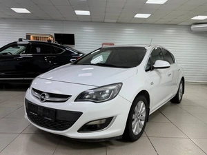 Хетчбэк Opel Astra 2012 года, 695000 рублей, Ачинск