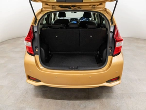 Хетчбэк Nissan Note 2018 года, 1175000 рублей, Красноярск