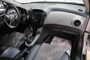 Седан Chevrolet Cruze 2012 года, 699000 рублей, Новокузнецк