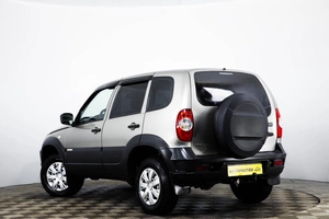 Внедорожник Chevrolet Niva 2016 года, 699000 рублей, Пермь