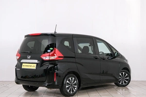 Минивэн Honda Freed 2020 года, 1659000 рублей, Красноярск