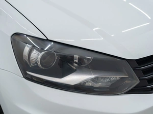 Седан Volkswagen Polo 2016 года, 1050000 рублей, Красноярск