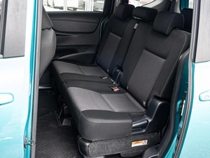 Минивэн Toyota Sienta 2020 года, 1550000 рублей, Краснодар