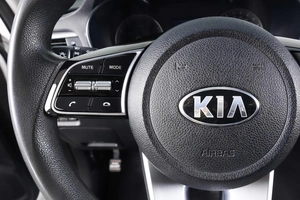 Седан Kia K5 2019 года, 1699000 рублей, Пермь