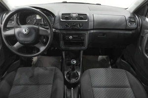 Хетчбэк Skoda Fabia 2012 года, 599000 рублей, Новокузнецк