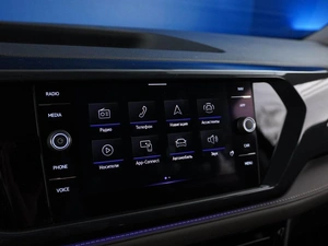 Внедорожник Volkswagen Taos 2021 года, 2999467 рублей, Москва