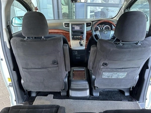 Минивэн Toyota Vellfire 2010 года, 2190000 рублей, Уфа