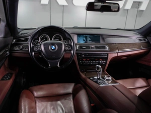 Седан BMW 7 серия 2011 года, 1448070 рублей, Тюмень