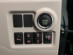 Хетчбэк Toyota Passo 2018 года, 1049000 рублей, Красноярск