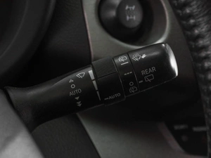 Внедорожник Toyota RAV4 2011 года, 1249000 рублей, Тюмень