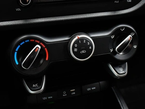 Седан Kia Rio 2020 года, 1645000 рублей, Краснодар