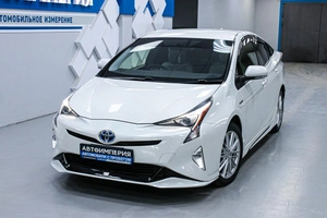 Лифтбек Toyota Prius 2016 года, 1688000 рублей, Солонцы