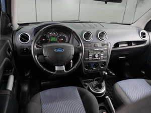 Хетчбэк Ford Fusion 2006 года, 399000 рублей, Тюмень