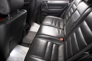Внедорожник Volkswagen Touareg 2005 года, 989000 рублей, Оренбург