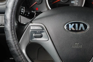 Седан Kia Rio 2016 года, 1179000 рублей, Тюмень