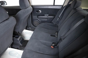 Хетчбэк Nissan Tiida 2012 года, 779000 рублей, Пермь