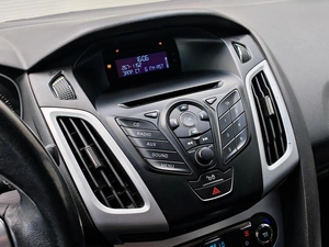 Седан Ford Focus 2012 года, 950000 рублей, Краснодар