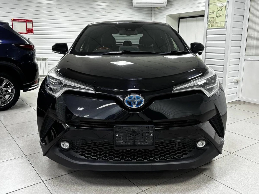 Внедорожник Toyota C-HR 2018 года, 1989000 рублей, Ачинск