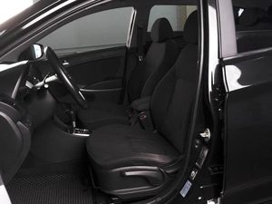 Хетчбэк Hyundai Solaris 2011 года, 739000 рублей, Минеральные Воды