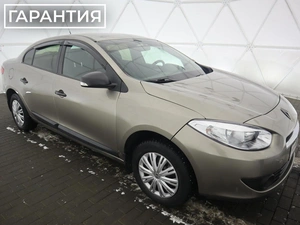 Седан Renault Fluence 2011 года, 655000 рублей, Орёл